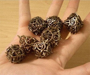 thorn-dice-7016